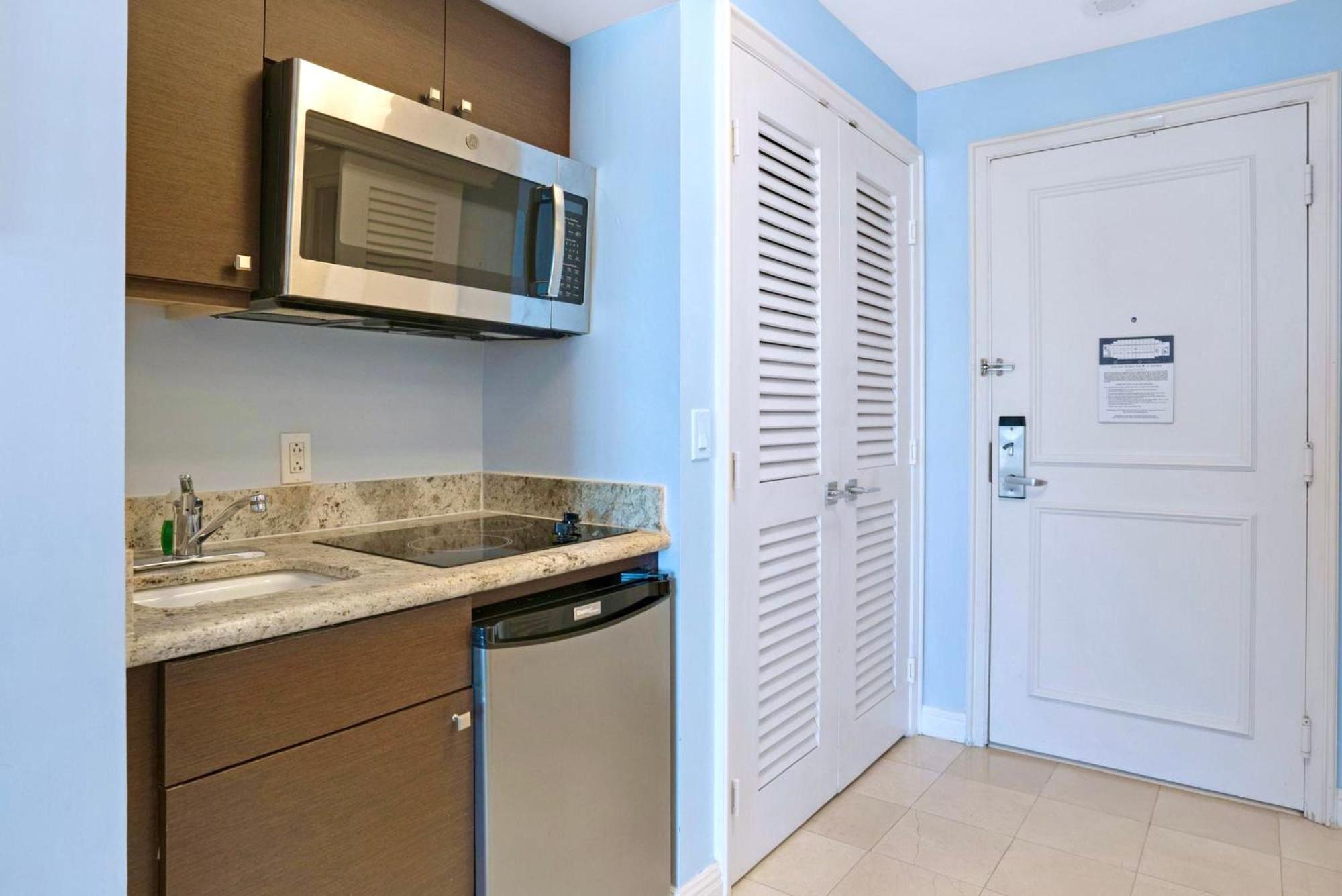 The Palms, Ocean View Studio Located At Ritz Carlton - Key Biscayne Miami Exterior foto